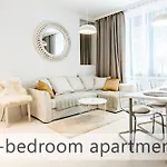 White With Ac By Kovee Apartment Bratislava